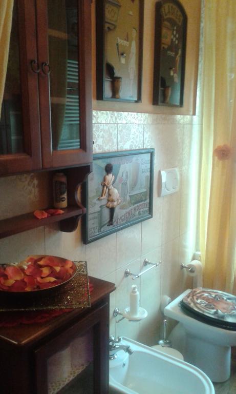 Romantic & Artistic Apartment Milan Bilik gambar